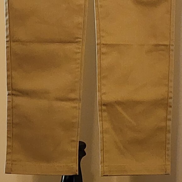 NWT Dockers Signature Khaki Beige Lux Cotton Stretch Shirt Gripper Pants 29x32 - Picture 3 of 9